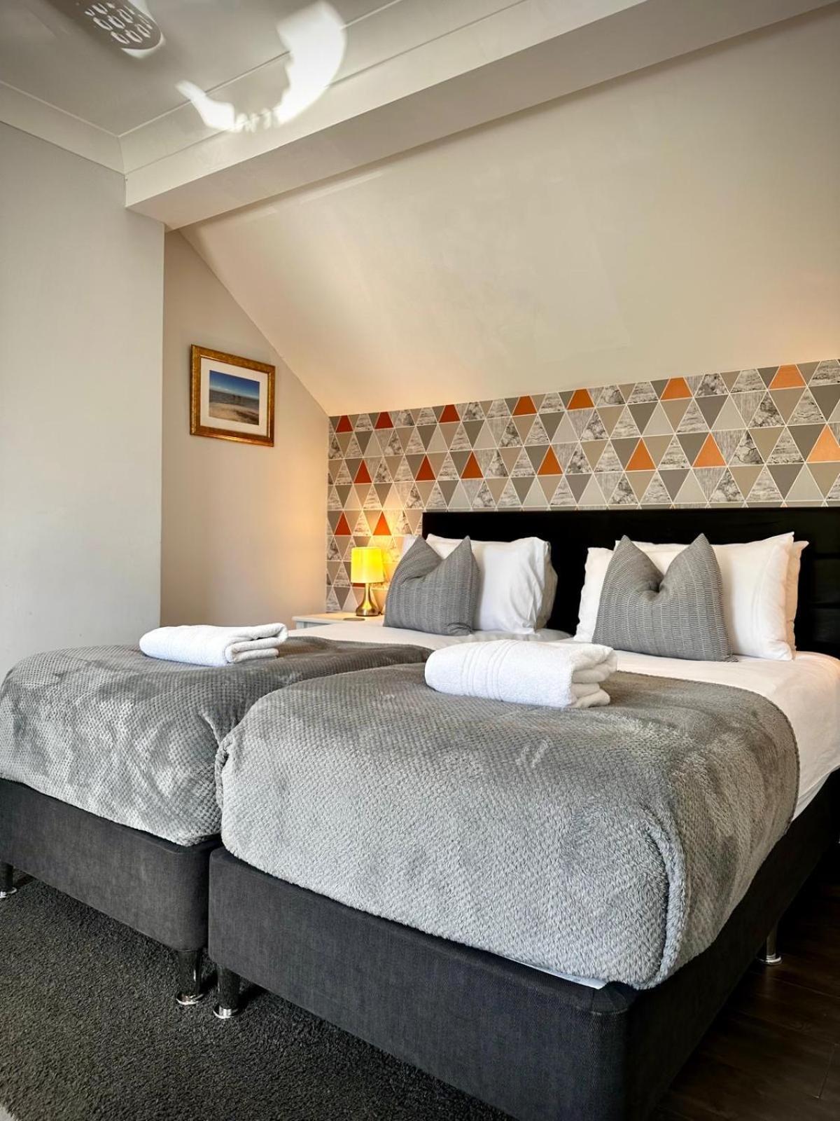 Sweet Suites Lytham Литам-Сент-Эннс Экстерьер фото
